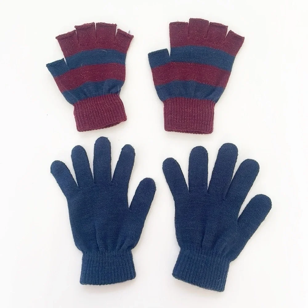 Two pairs of knit gloves